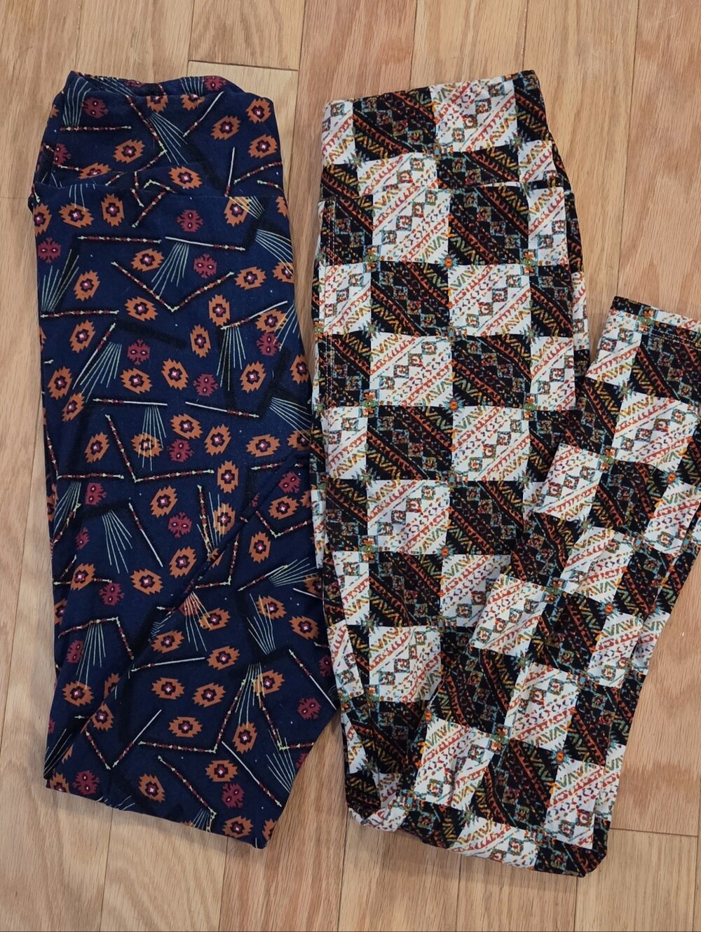 2 Pairs of LuLaRoe Navy Geometric & Multi-Pattern Leggings ONE SIZE